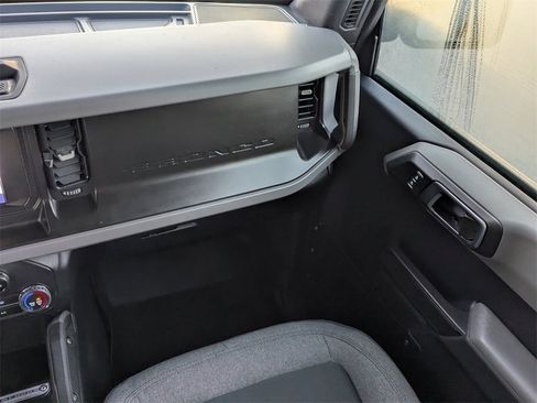 Used 2021 Ford Bronco Big Bend image 17