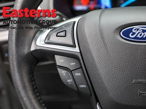 Used 2024 Ford Edge SEL image 15