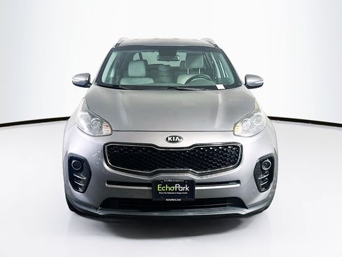 Used 2018 Kia Sportage EX FWD image 2
