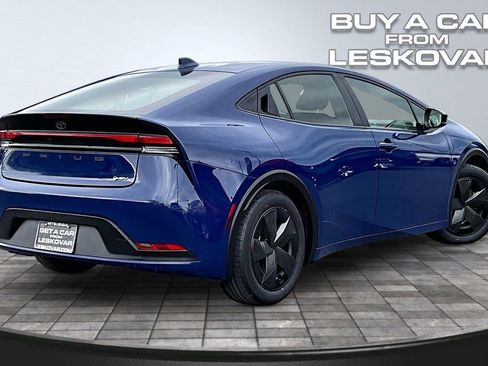Used 2024 Toyota Prius LE image 13