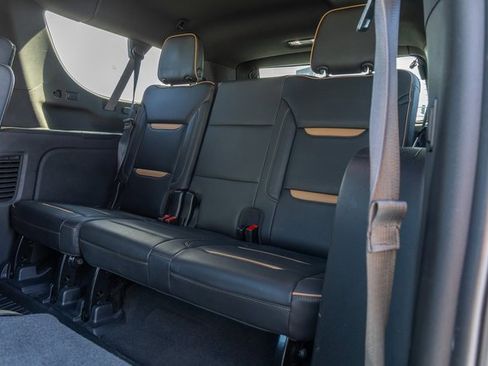 Used 2021 GMC Yukon XL AT4 w/ AT4 Premium Plus Package image 9