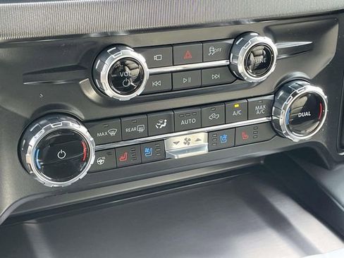 New 2026 Ford F250 Platinum AWD/4WD image 8