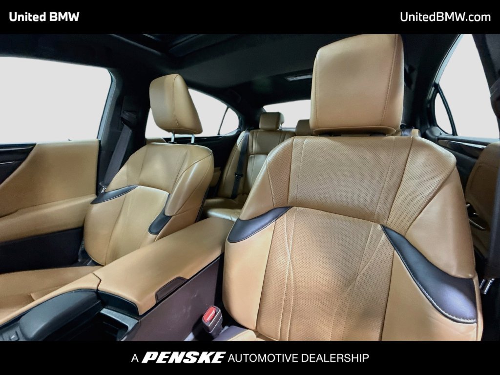 Used 2019 Lexus ES 350 w/ Accessory Package 2 FWD image 12