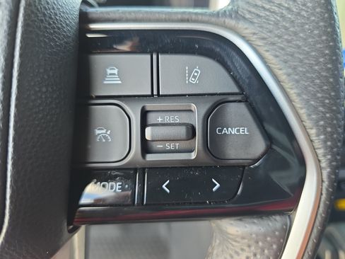 Used 2024 Toyota Tundra Platinum w/ TRD Off-Road Package AWD/4WD image 17