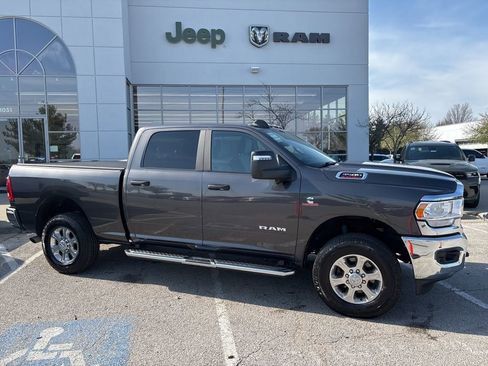 Used 2023 RAM 3500 Big Horn w/ Safety Group image 32