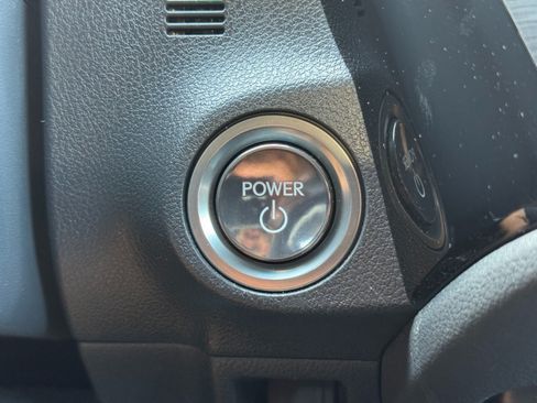 Used 2025 Lexus ES 300h w/ Premium Package FWD image 27