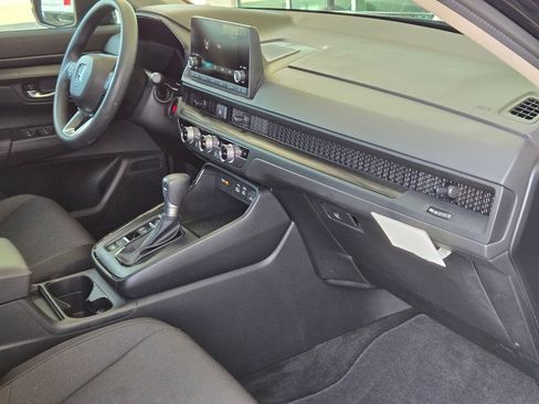 Certified 2025 Honda CR-V EX image 26