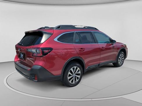 Used 2021 Subaru Outback Premium AWD/4WD image 4
