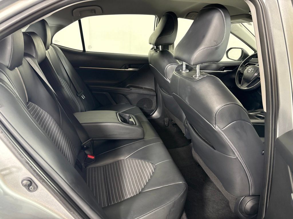 Used 2024 Toyota Camry SE FWD image 17