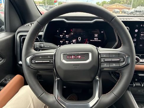 New 2026 GMC Canyon AT4 w/ Technology Plus Package AWD/4WD image 17