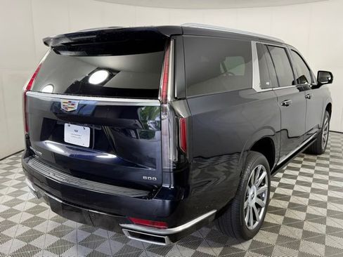 Used 2021 Cadillac Escalade ESV Premium Luxury Platinum AWD/4WD image 8