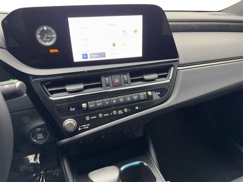 Used 2023 Lexus ES 350 w/ Premium Package image 59