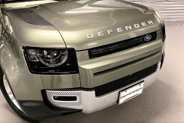 Certified 2024 Land Rover Defender 110 S AWD/4WD image 31