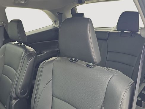 Used 2022 Honda Pilot Elite image 4