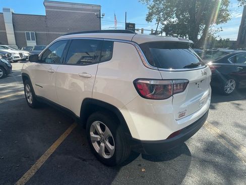 Used 2019 Jeep Compass Latitude w/ Cold Weather Group image 6