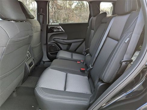 New 2026 Mitsubishi Outlander ES image 26