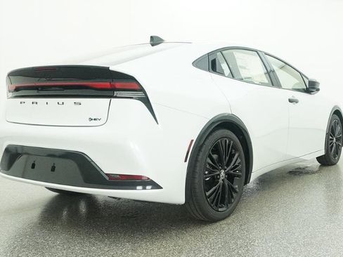 New 2026 Toyota Prius image 4