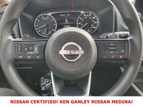 Certified 2023 Nissan Rogue SV image 29