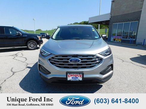 Used 2021 Ford Edge SE image 4