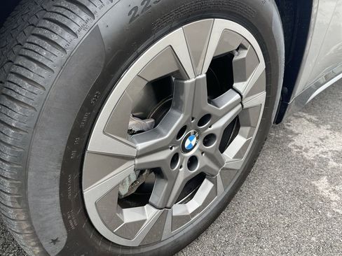 Used 2025 BMW X1 xDrive28i image 10