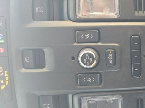 Used 2022 Cadillac Escalade Sport Platinum image 34