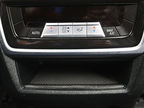 Used 2024 BMW X5 sDrive40i w/ Premium Package RWD image 16
