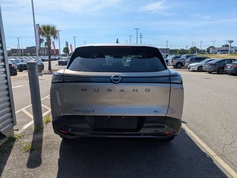 Used 2025 Nissan Murano SL AWD/4WD image 3