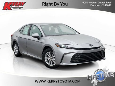 New 2026 Toyota Camry LE image 1