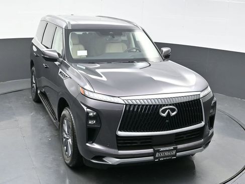 Used 2025 INFINITI QX80 Pure image 17