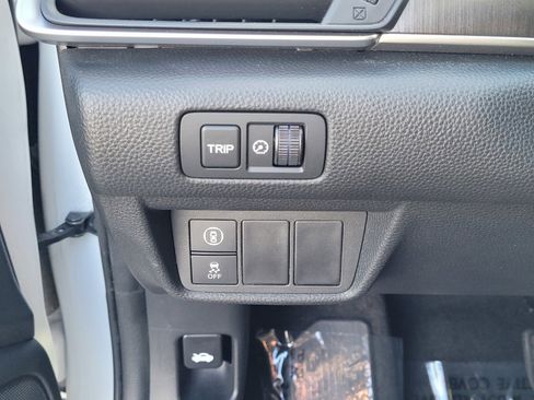 Used 2018 Honda Accord LX image 17