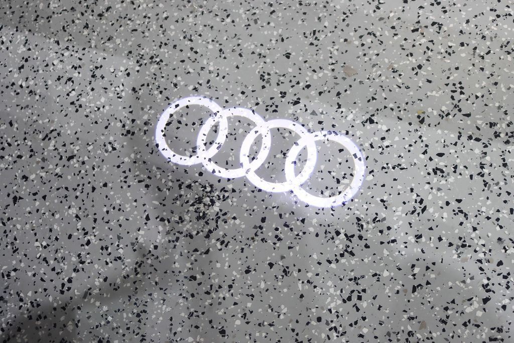 Used 2024 Audi A5 2.0T Premium Plus AWD/4WD image 33