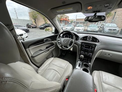 Used 2015 Buick Enclave Leather FWD image 15