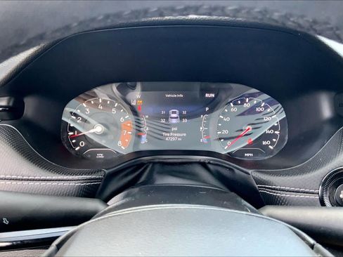 Used 2022 Jeep Compass Latitude FWD image 25