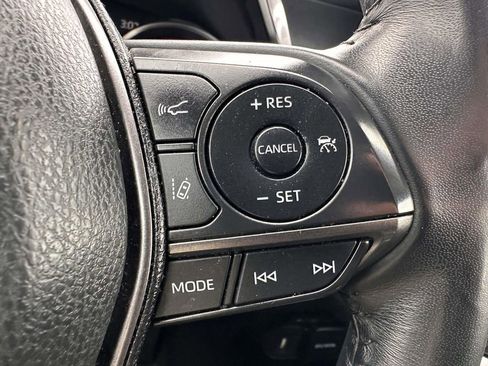 Used 2023 Toyota Camry XSE FWD image 17