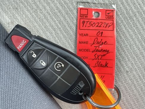 Used 2009 Dodge Journey SXT w/ Entertainment Group #2 FWD image 29