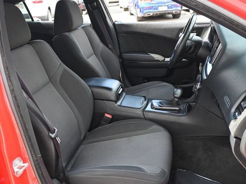 Used 2016 Dodge Charger SXT w/ Blacktop Package RWD image 14