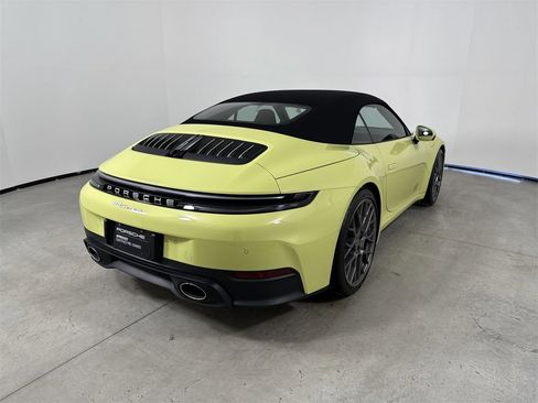 Certified 2025 Porsche 911 Carrera image 7