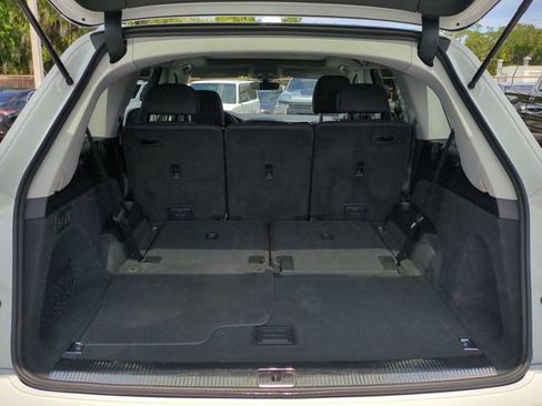 Used 2022 Audi Q7 3.0T Premium Plus AWD/4WD image 14