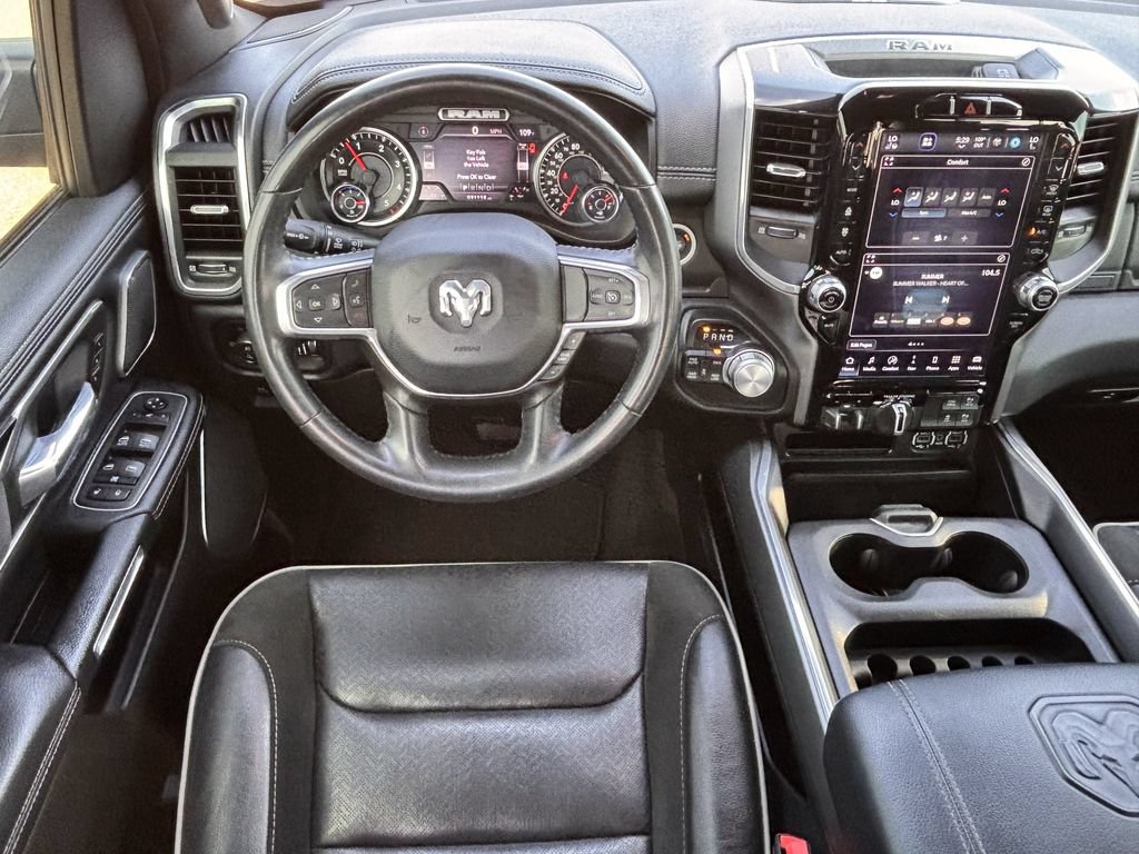 Used 2022 RAM 1500 Laramie AWD/4WD image 12