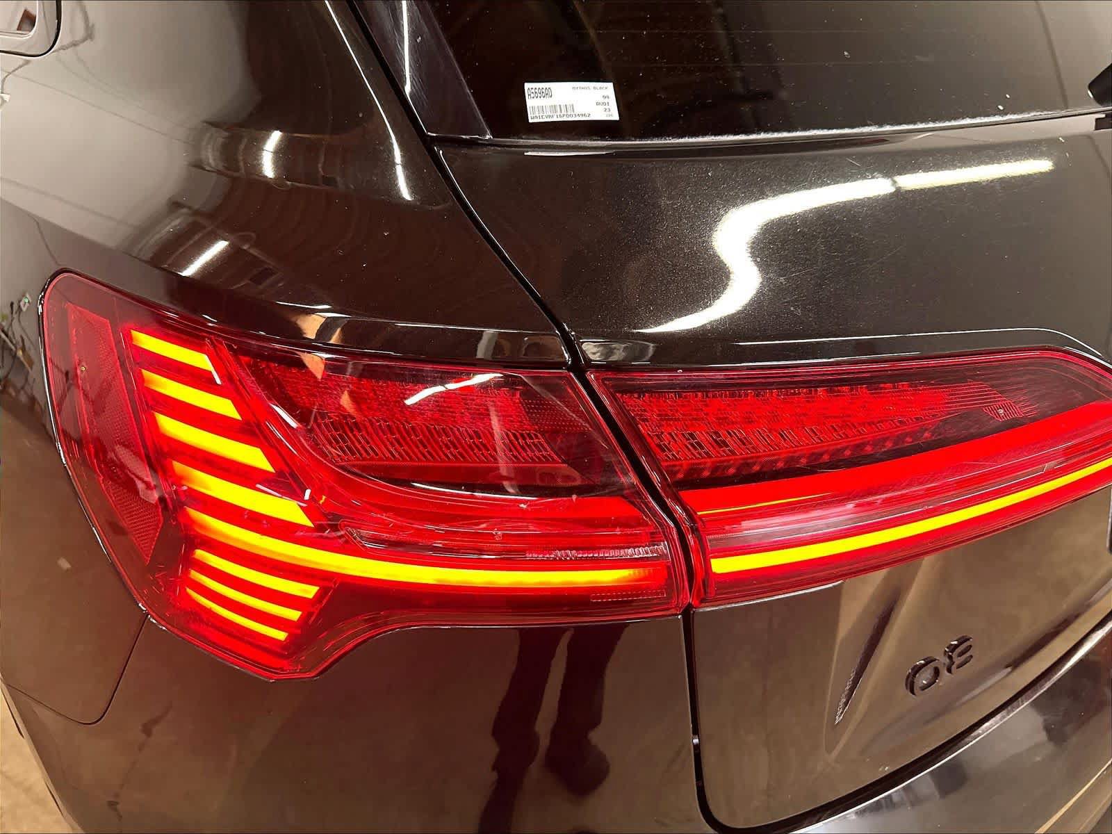 Used 2023 Audi Q8 Premium Plus AWD/4WD image 30