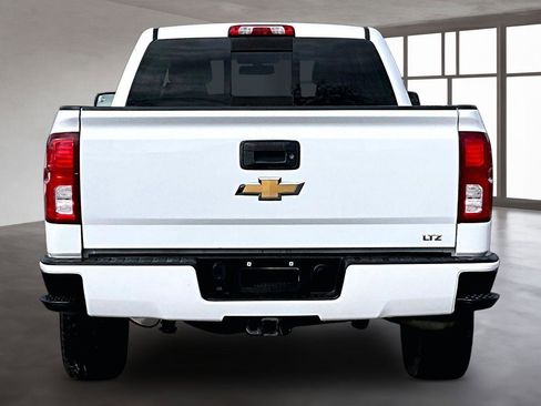 Used 2017 Chevrolet Silverado 1500 LTZ Z71 image 5