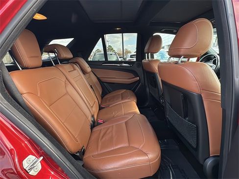 Used 2018 Mercedes-Benz GLE 350 4MATIC image 27