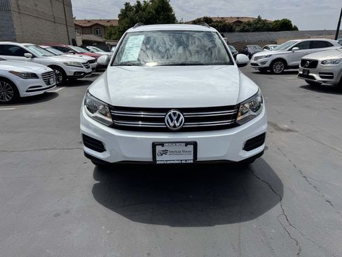 Used 2016 Volkswagen Tiguan S FWD image 10