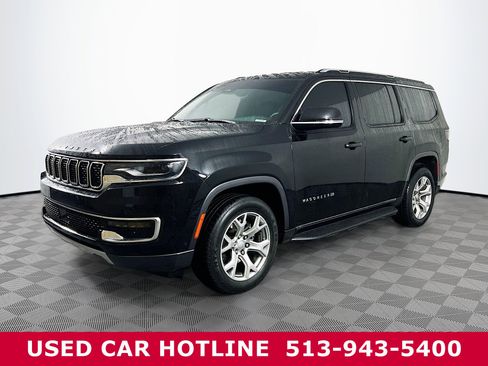 Used 2022 Jeep Wagoneer Series II image 2