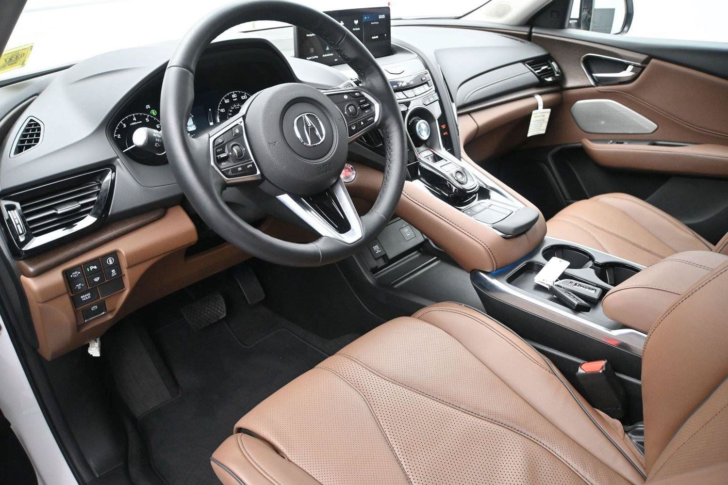 Used 2026 Acura RDX w/ Advance Package AWD/4WD image 2