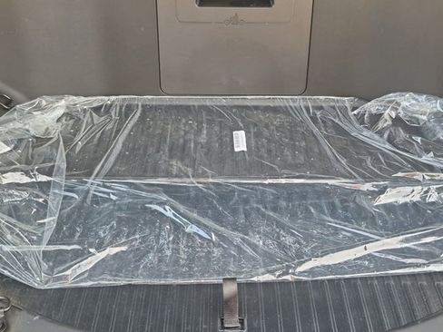 Used 2025 Ford F150 Lightning Flash AWD/4WD image 21