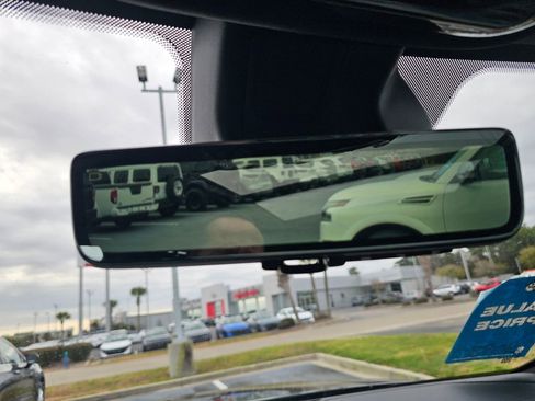 Used 2023 Jeep Grand Cherokee Overland w/ Adv Protech Group III image 27