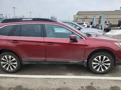 Used 2015 Subaru Outback 2.5i Limited w/ Popular Package #4 image 4