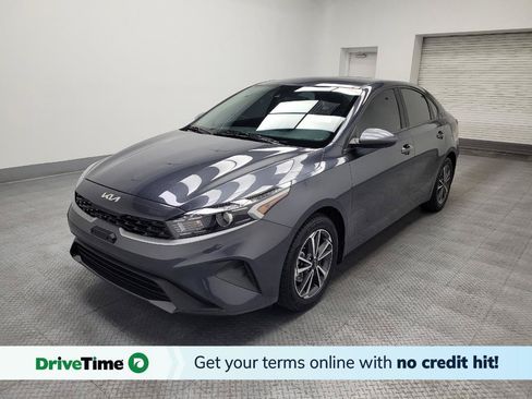 Used 2023 Kia Forte LXS FWD image 1
