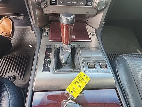 Used 2017 Lexus GX 460 Premium AWD/4WD image 9